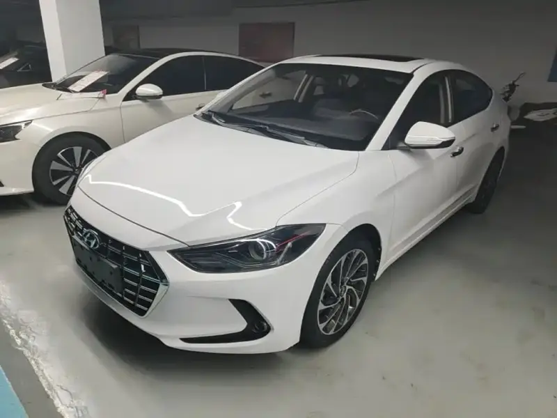 Hyundai Elantra