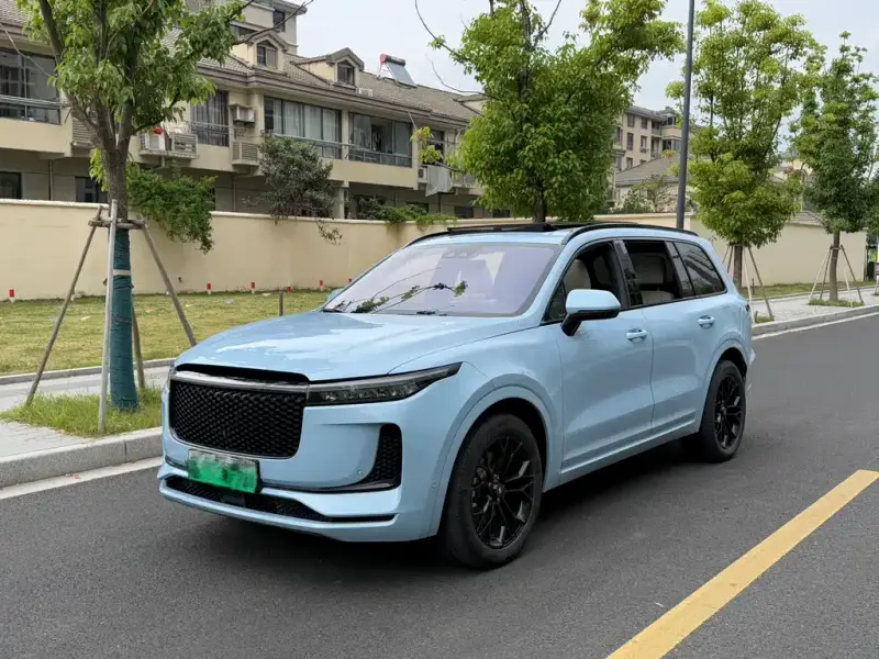 Li Auto ONE