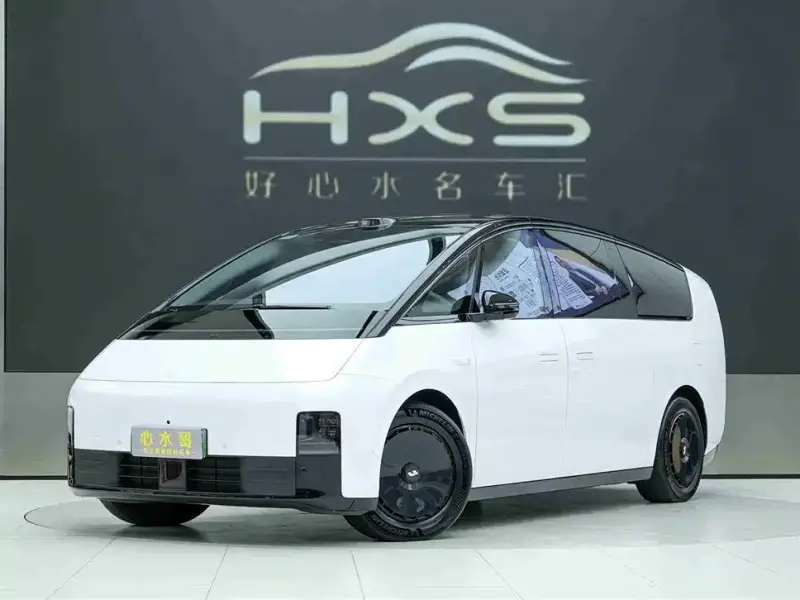 Li Auto MEGA
