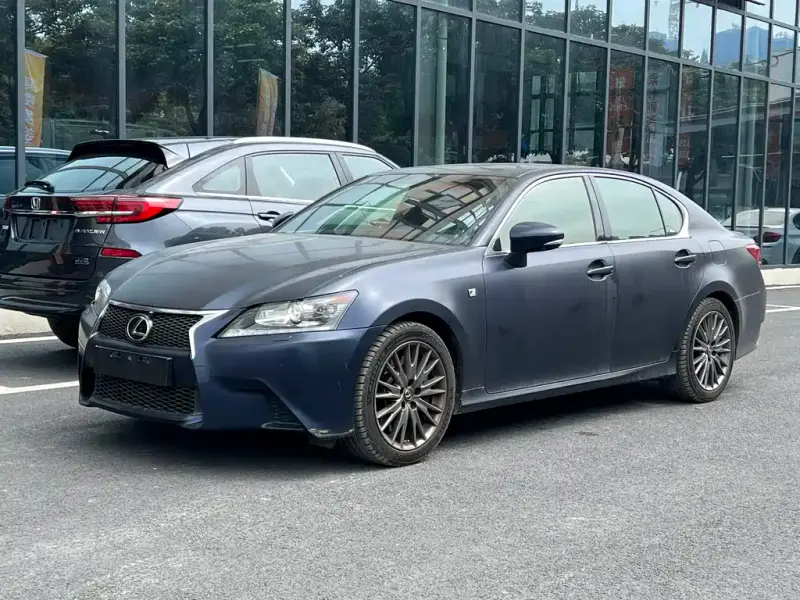 Lexus GS
