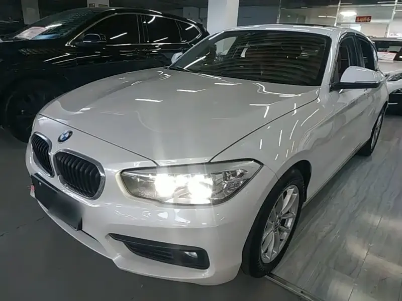 BMW 1 Series (Import)