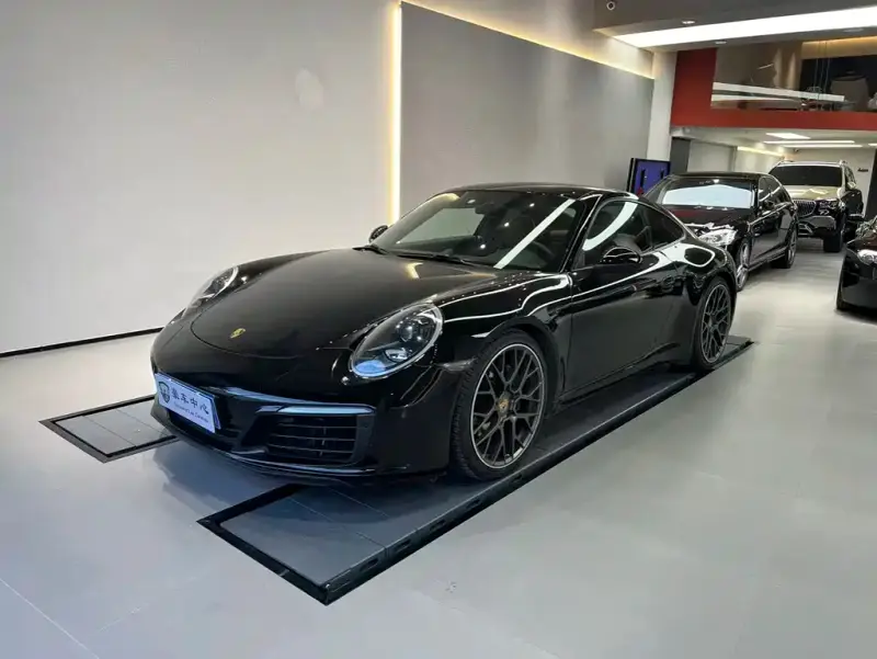 Porsche 911