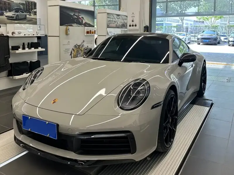 Porsche 911