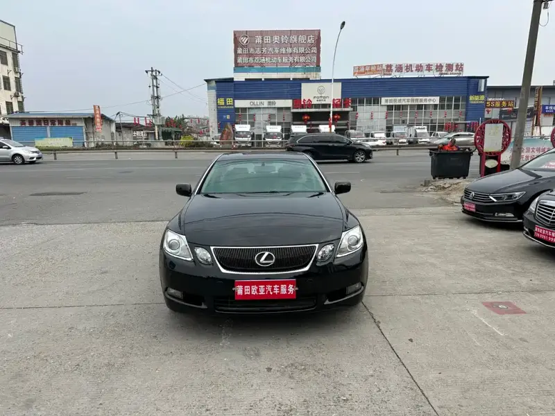 Lexus GS