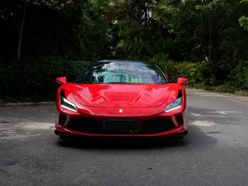Ferrari F8