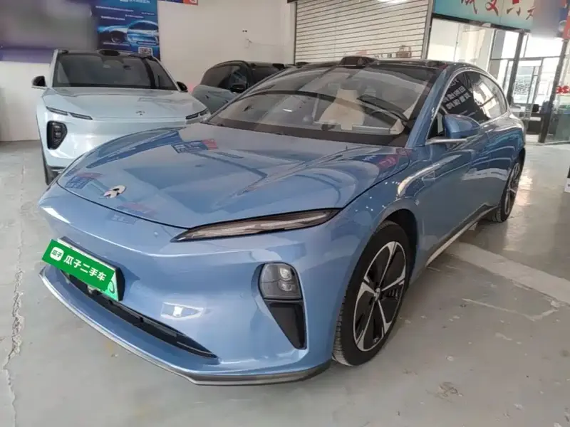 NIO ET5T