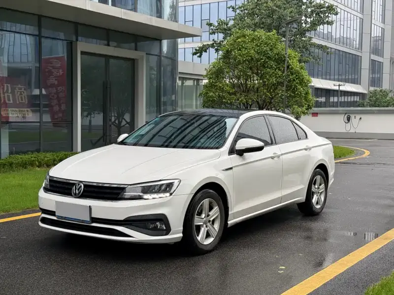 Volkswagen Lamando