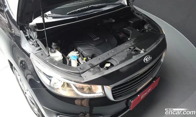 Kia Carnival (Canival)
