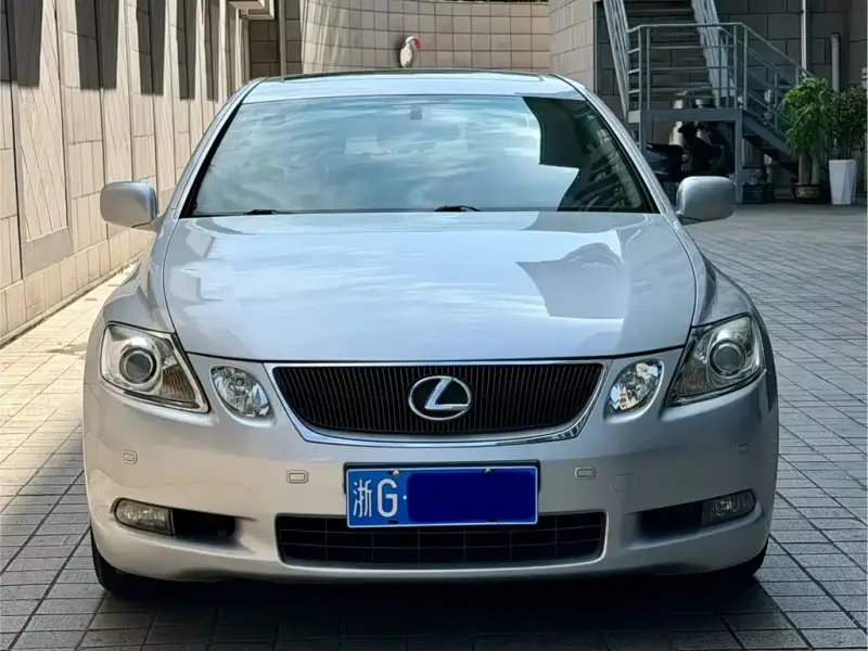 Lexus GS