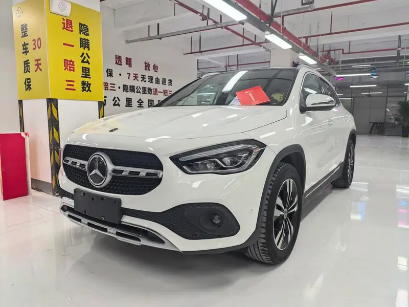Mercedes-Benz GLA