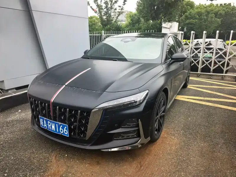 Hongqi H6