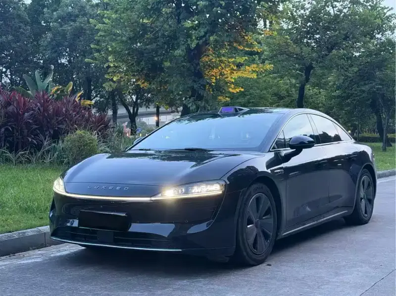 Luxeed Zhijie S7