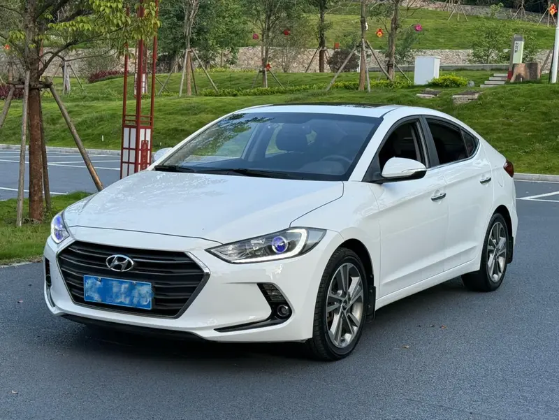 Hyundai Elantra Lingdong