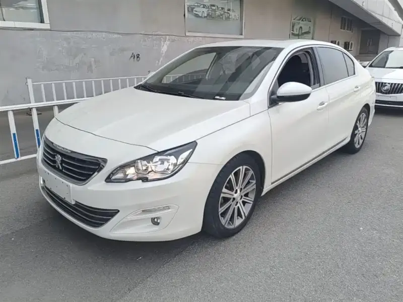 Peugeot 408