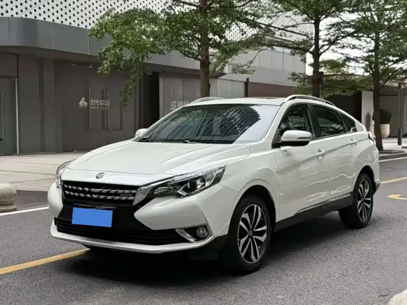 Venucia T90