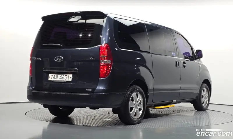 Hyundai H-1
