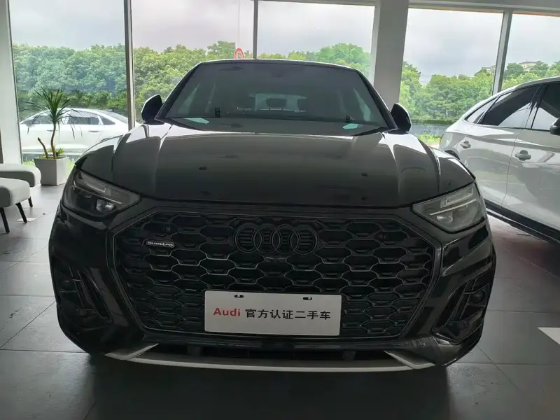 Audi Q5L Sportback