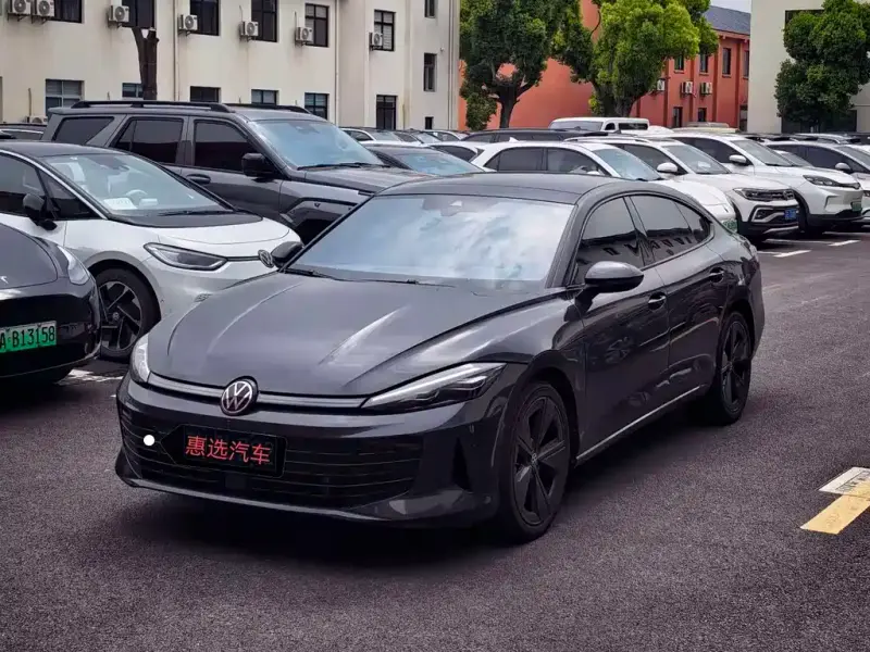 Volkswagen Lamando