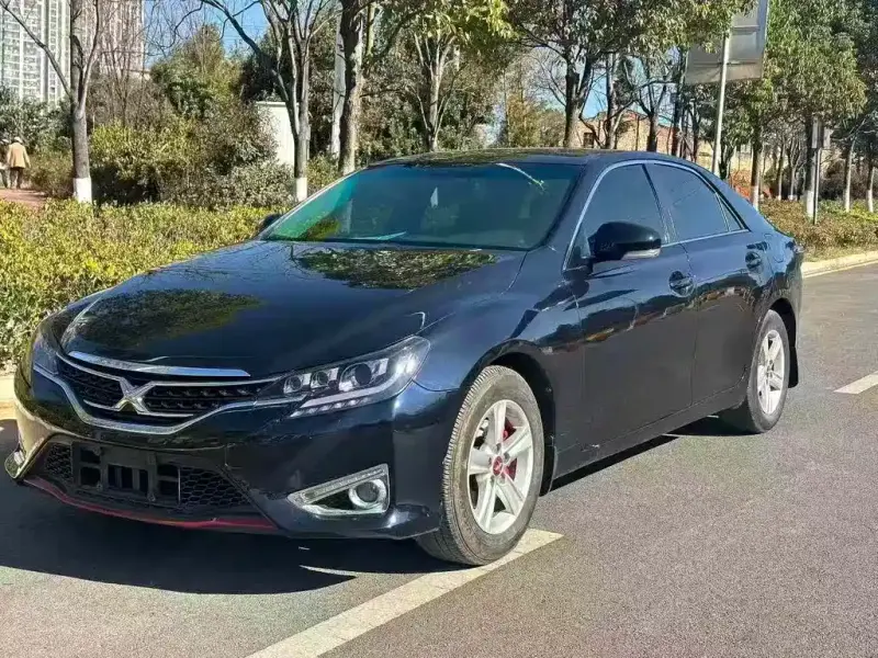 Toyota Reiz