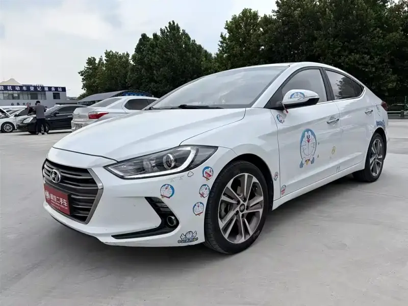 Hyundai Elantra
