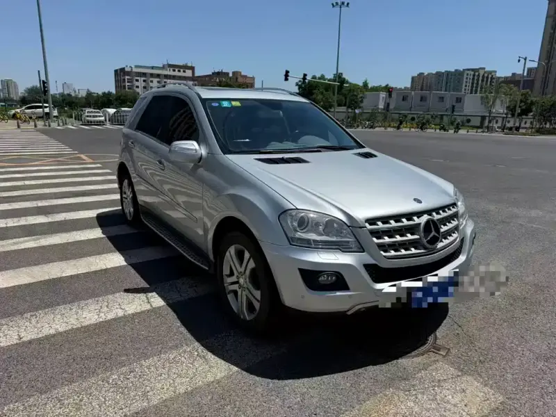 Mercedes-Benz M-Class
