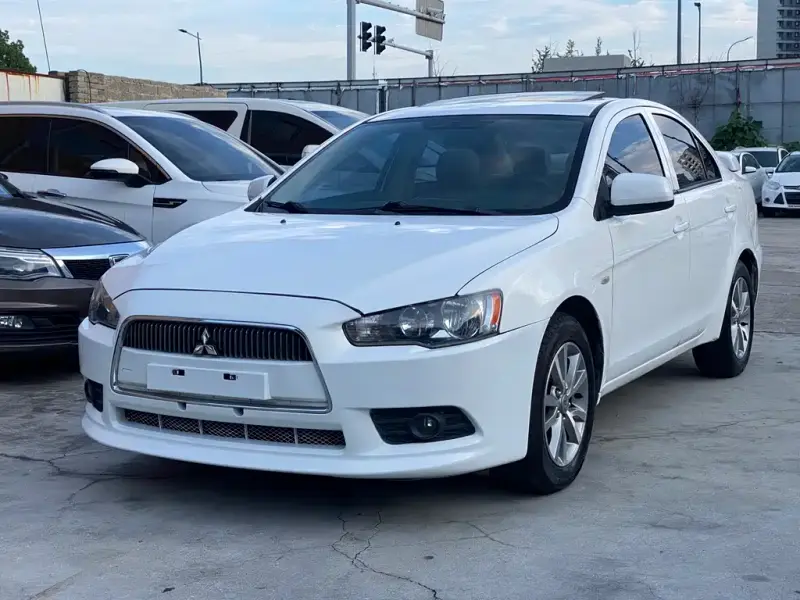 Mitsubishi Lancer EX