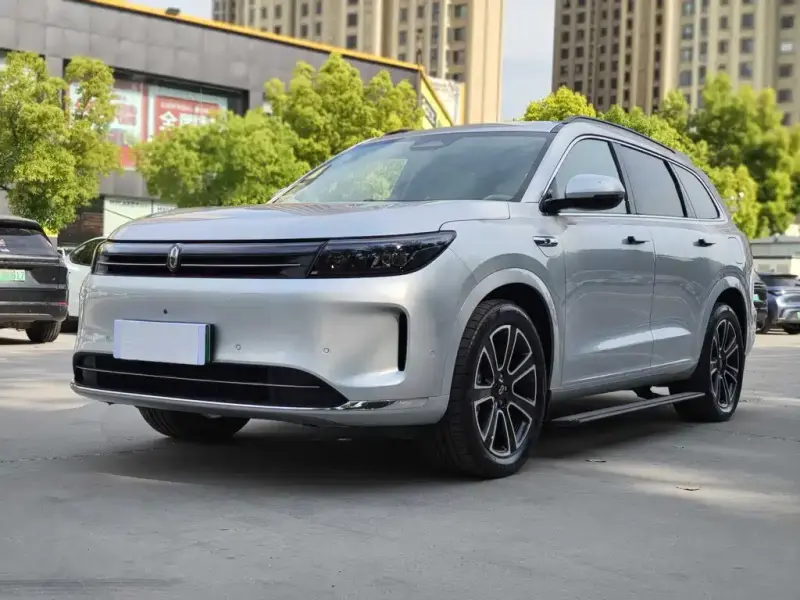AITO M7
