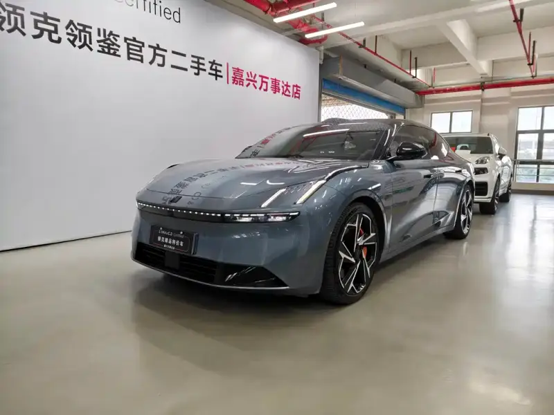 Lynk & Co Z10