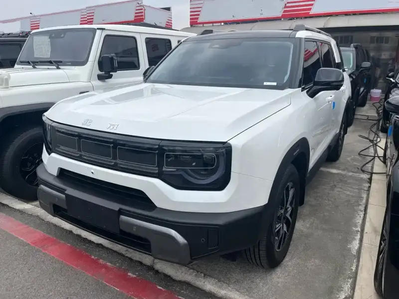 Beijing Off-Road BJ30