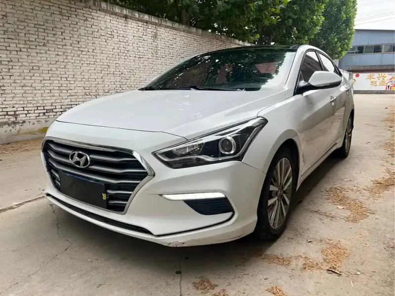 Hyundai Mistra