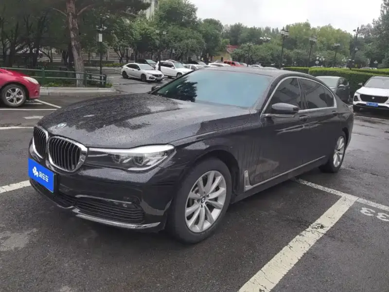 BMW 7-Series