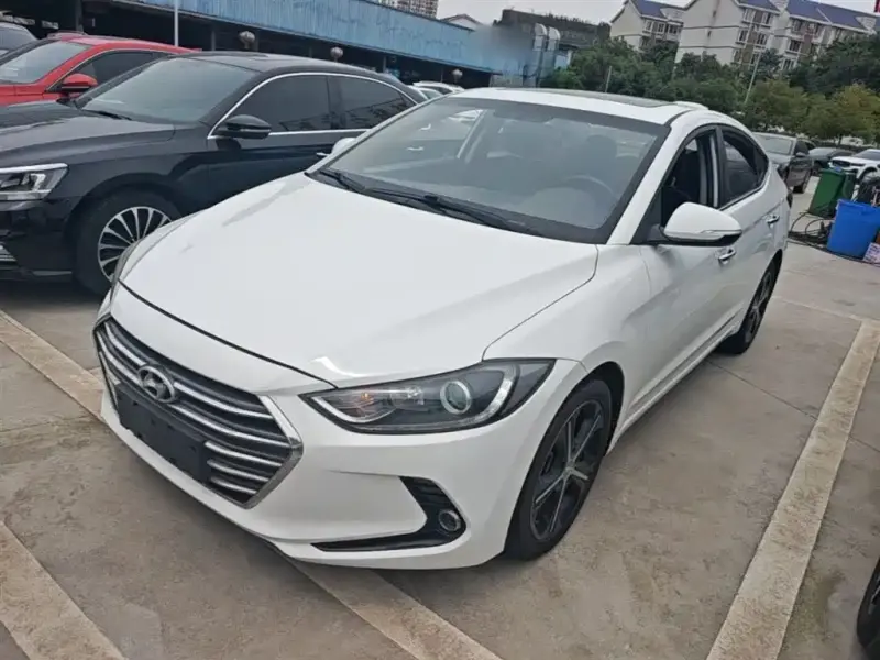 Hyundai Elantra