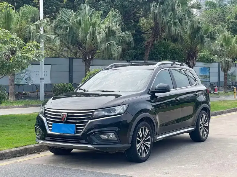 Roewe MG HS (RX5)