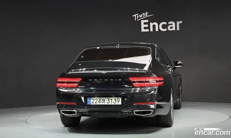 Genesis G80