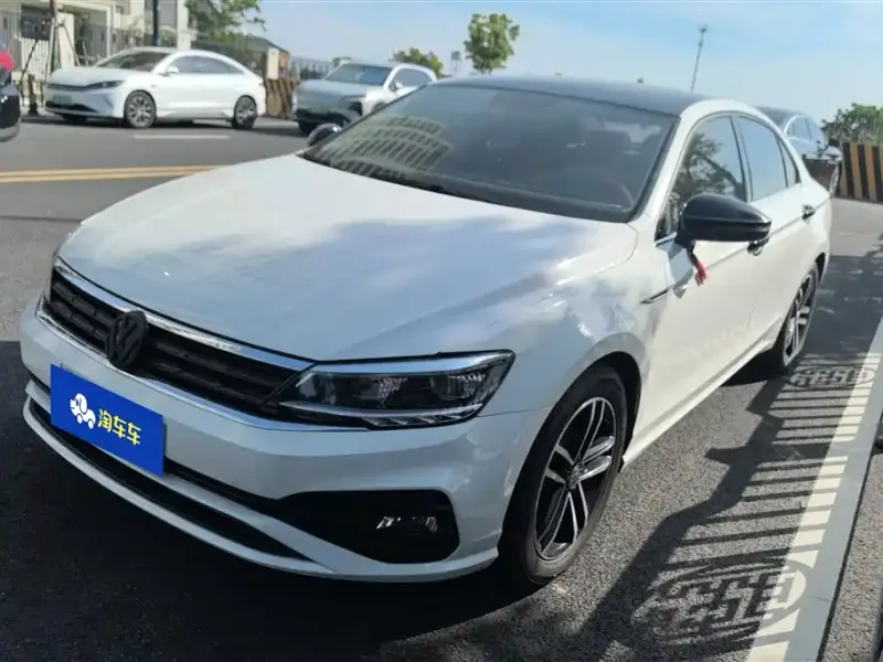 Volkswagen Lamando