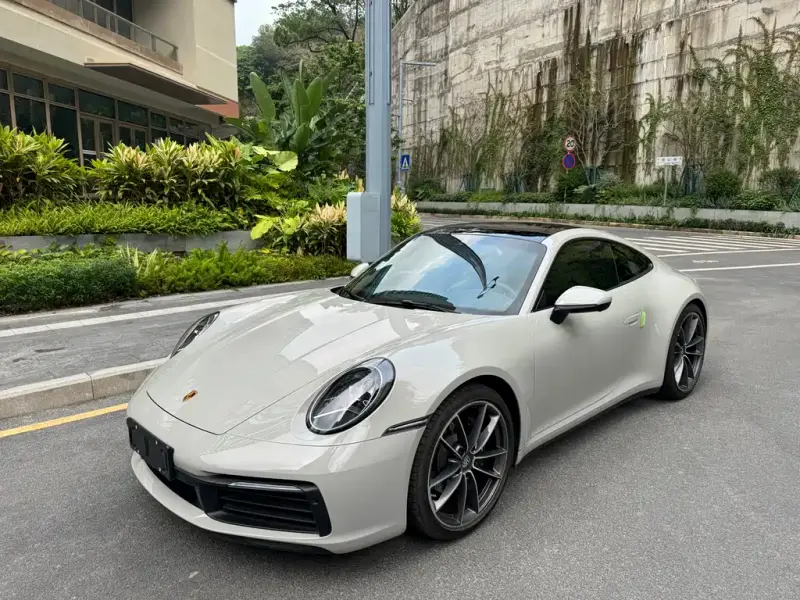 Porsche 911