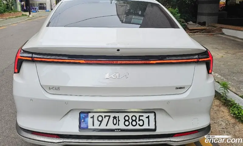 Kia K8