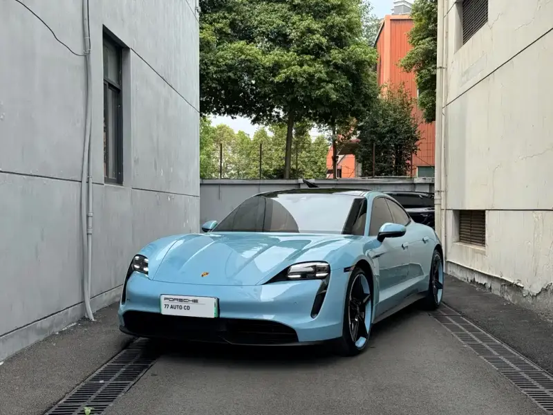 Porsche Taycan