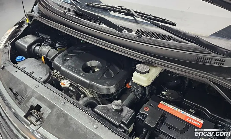 Hyundai H-1