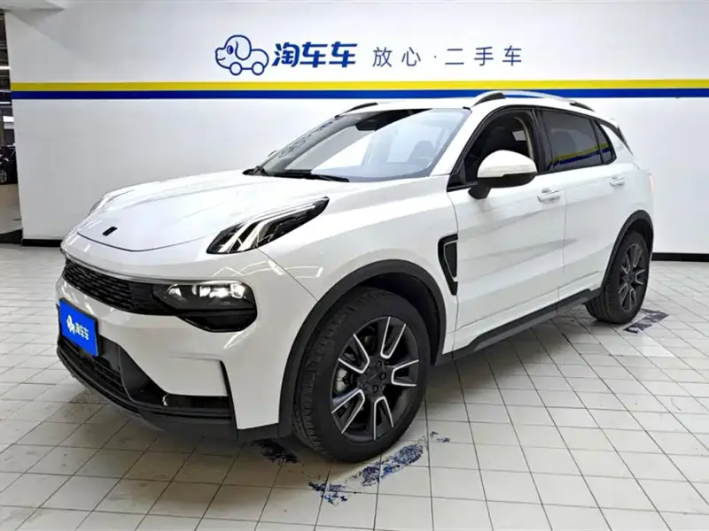 Lynk & Co 01