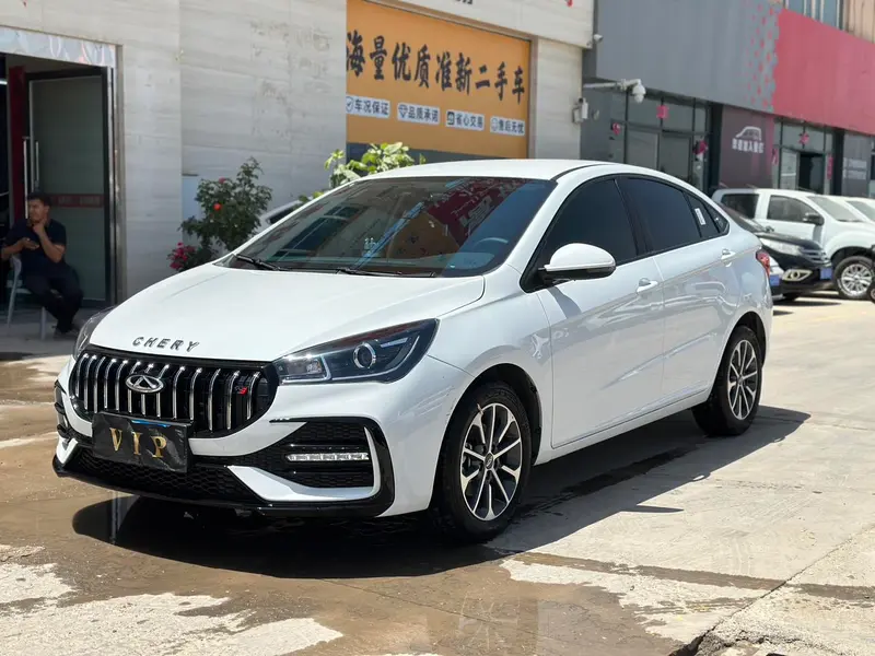 Chery Arrizo 5