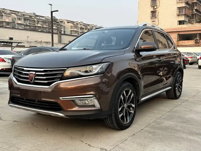 Roewe MG HS (RX5)