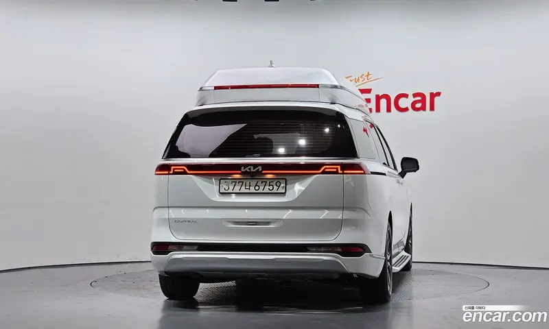 Kia Carnival (Canival)