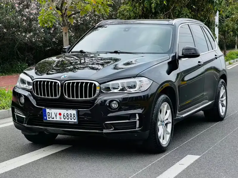 BMW X5 (Import)
