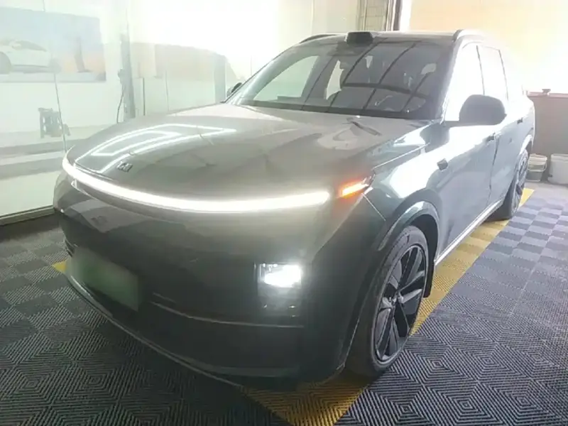 Li Auto L9