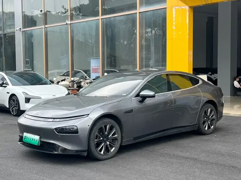XPeng P7