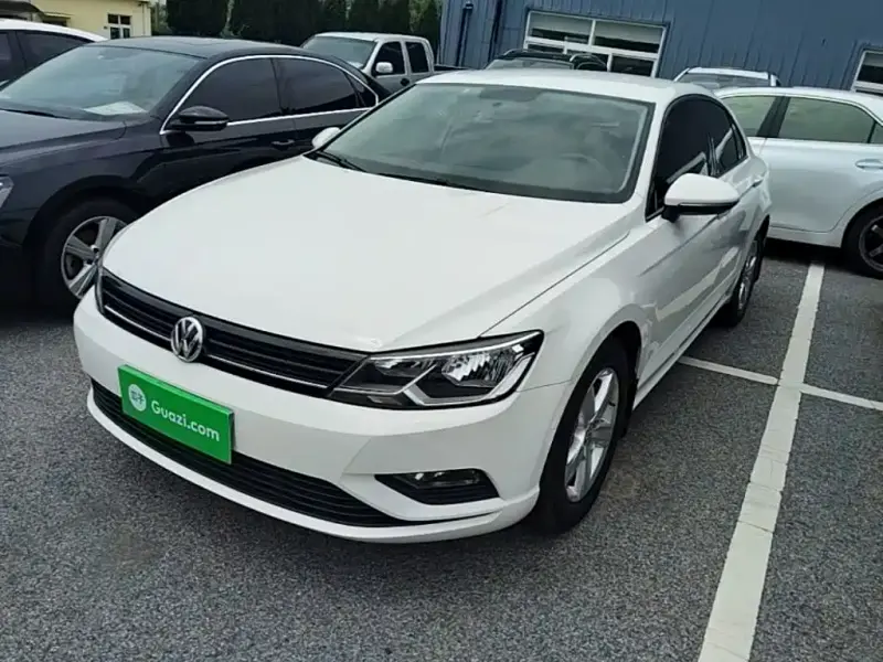 Volkswagen Lamando