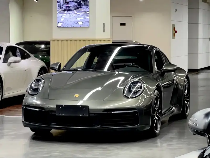 Porsche 911