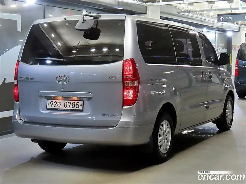 Hyundai H-1
