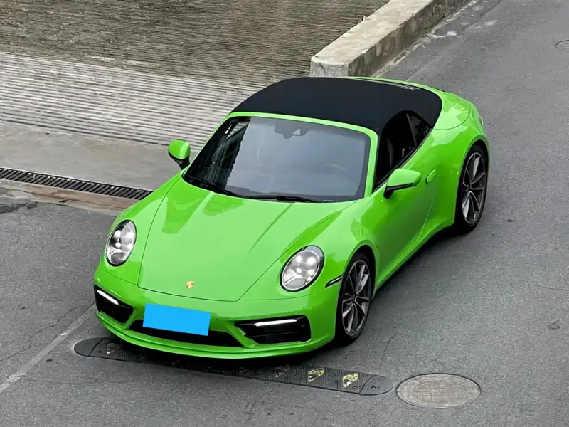 Porsche 911